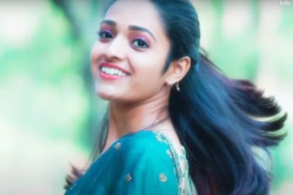 Mahanati Kannada Reality Show Contestant List With Photos