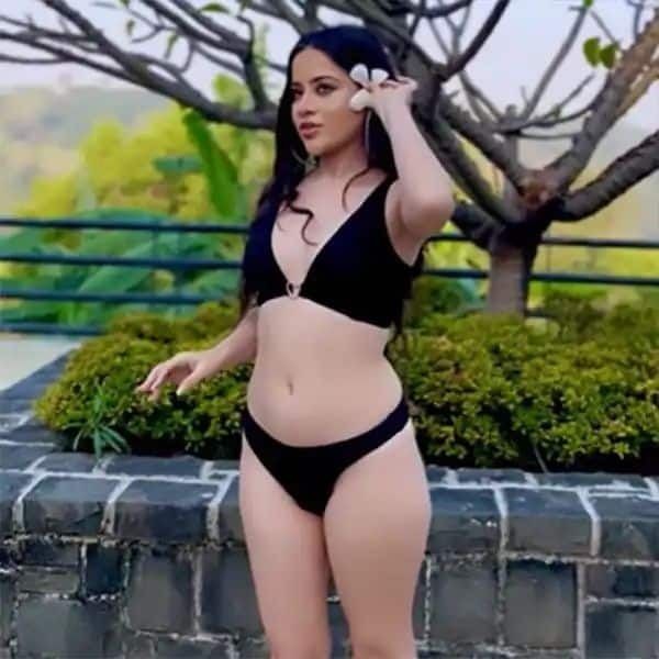 Urfi Javed Looks Classy In Swimsuit Outfit; See Viral Photos Here