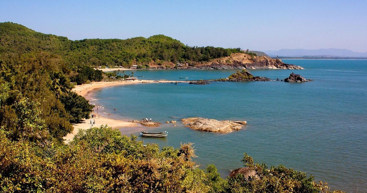 Beaches In Gokarna | List Of Beaches In Gokarna | Gokarna Beaches | Om ...