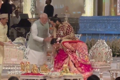 Narendra Modi At Anant Ambani & Radhika Merchant Wedding Celebration - Viral Video