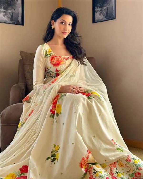 Nora Fatehi Ali Khan Photos, Images, HD Photos, Pictures, Photo Gallery ...