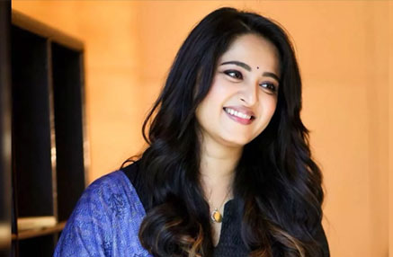 Anushka Shetty Biography, Wife, Children, Life Story, Movies, Career ...