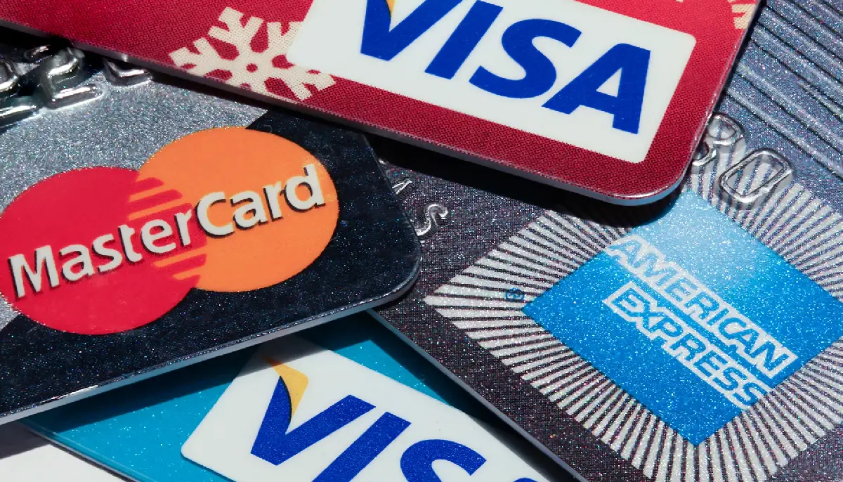 Credit Card Minimum Due: Why Paying Only the Minimum Can Cost You More
