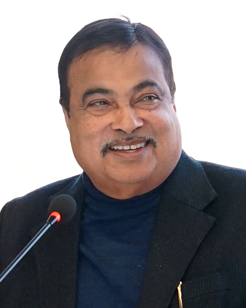Nitin Gadkari Says 100% Ethanol Car Could Bring Fuel Cost Down to ₹25 per Litre Equivalent