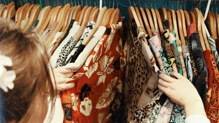 Thrifting in India: How to Find Pre-Loved Fashion, Save Money and Shop Safely