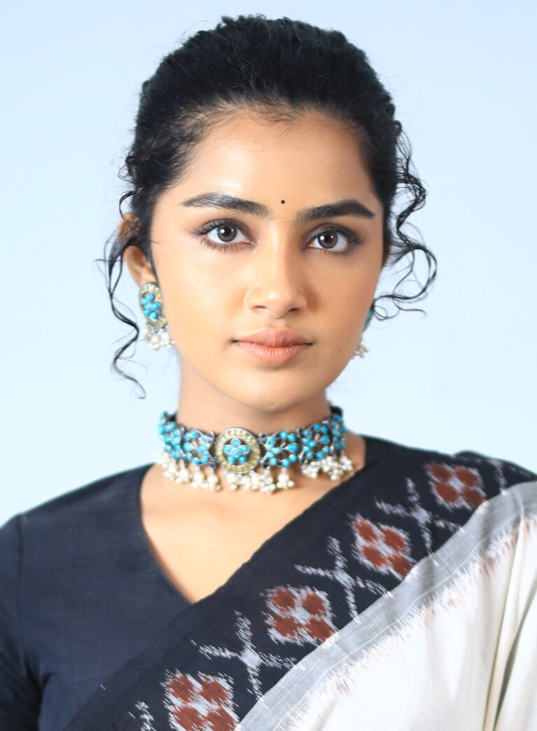 Anupama Parameswaran Biography: Real Name, Age, Height, Education, Family and Unknown Facts