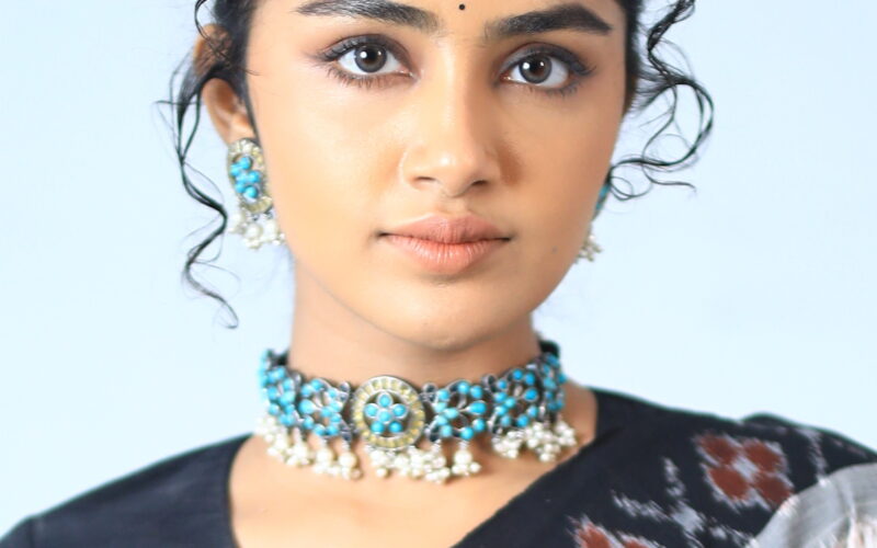 Anupama Parameswaran Biography: Real Name, Age, Height, Education, Family and Unknown Facts