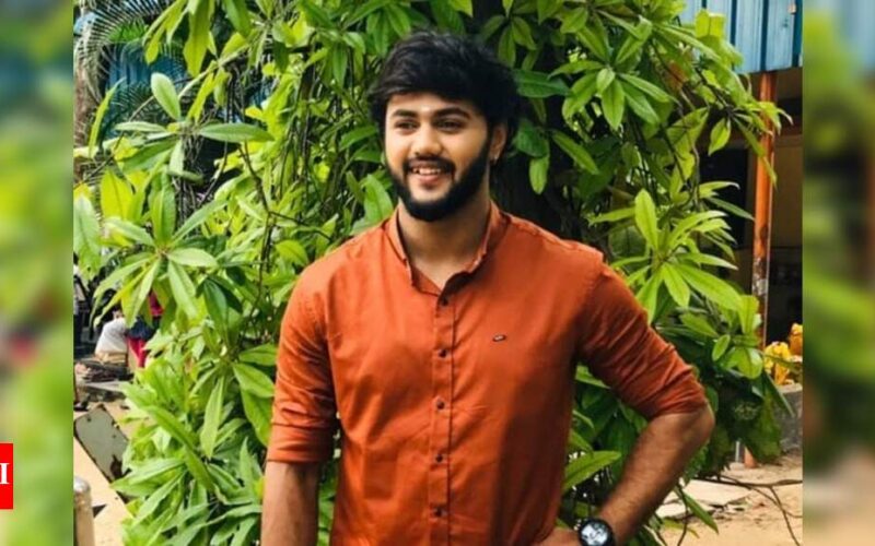 Avinash Ashok Biography: Acting Career, Background & Bigg Boss Tamil 10