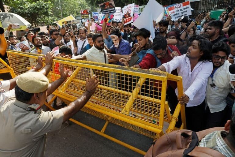 Delhi March Today: Heavy Police and CAPF Deployment Reported Amid CEC Protest Tensions