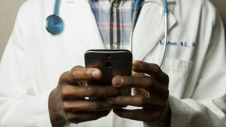 Diabetes Warning Signs: Early Symptoms You Should Never Ignore