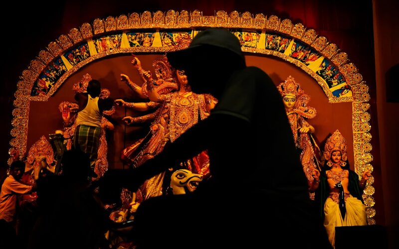 Kolkata Durga Puja Crowd Crush: Crowd Safety Questions and Lessons