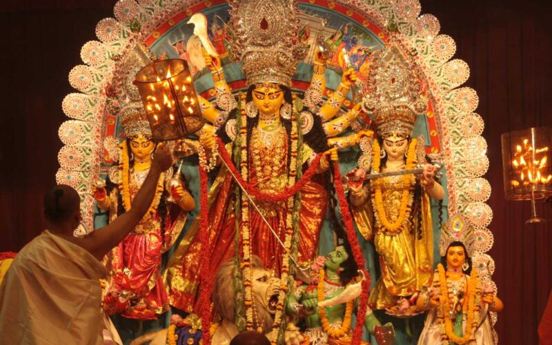 Durga Ashtami and Maha Navami 2026: Date, Kanya Pujan Muhurat and Rituals