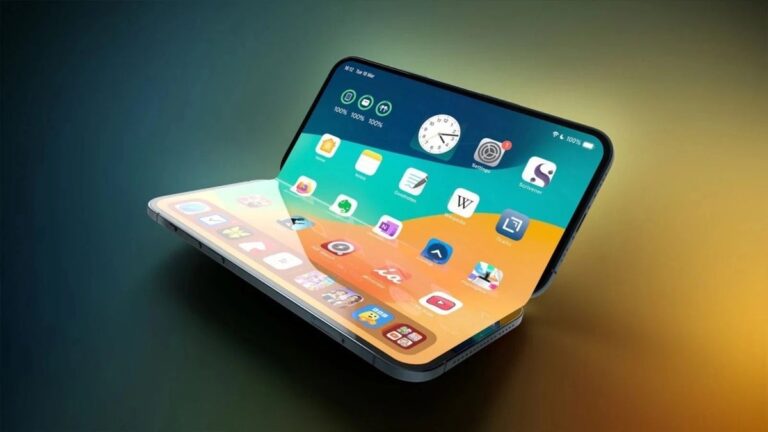 Apple Opens Preorders for New Foldable iPhone Duo