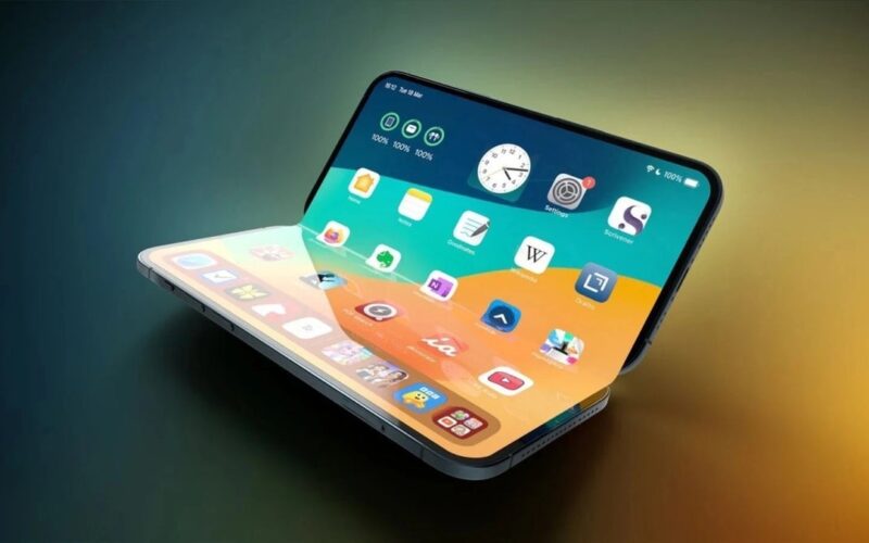 Apple Opens Preorders for New Foldable iPhone Duo