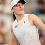 Iga Swiatek Loses Wuhan Open Semi-Final After Reported Leg Injury