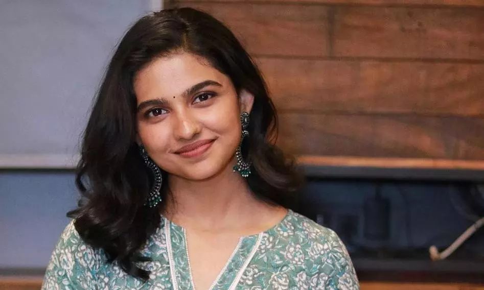 Mamitha Baiju Biography: Real Name, Age, Height, Education, Family and Unknown Facts